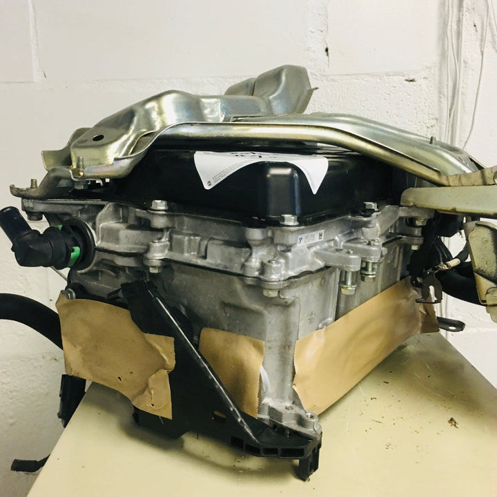 Toyota Prius 2016 1.8L Hybrid Dc Inverter Assembly - # G9200-47410 Toyota prius Hybrid Invertor G9200-47410 JDM Engine Zone