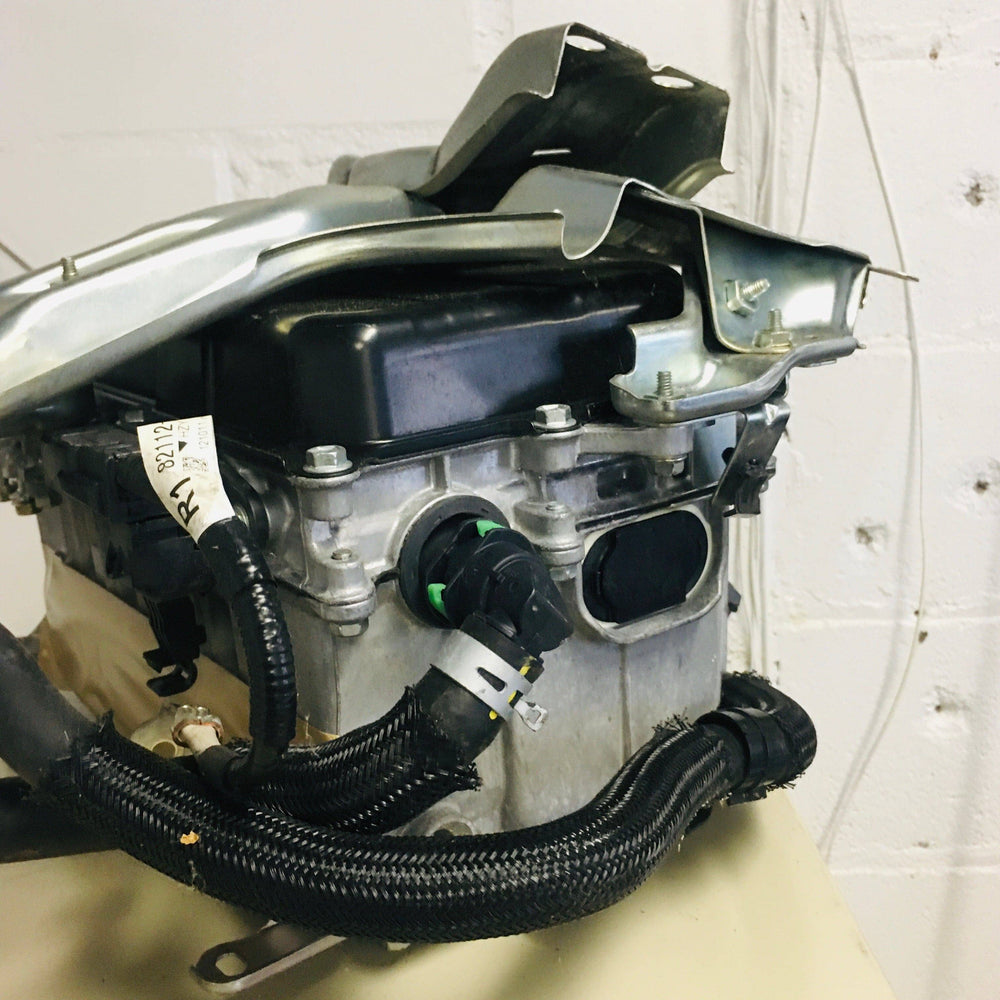 Toyota Prius 2016 1.8L Hybrid Dc Inverter Assembly - # G9200-47410 Toyota prius Hybrid Invertor G9200-47410 JDM Engine Zone