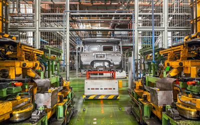 Cómo los fabricantes de automóviles japoneses lograron superar a la industria automotriz de Detroit