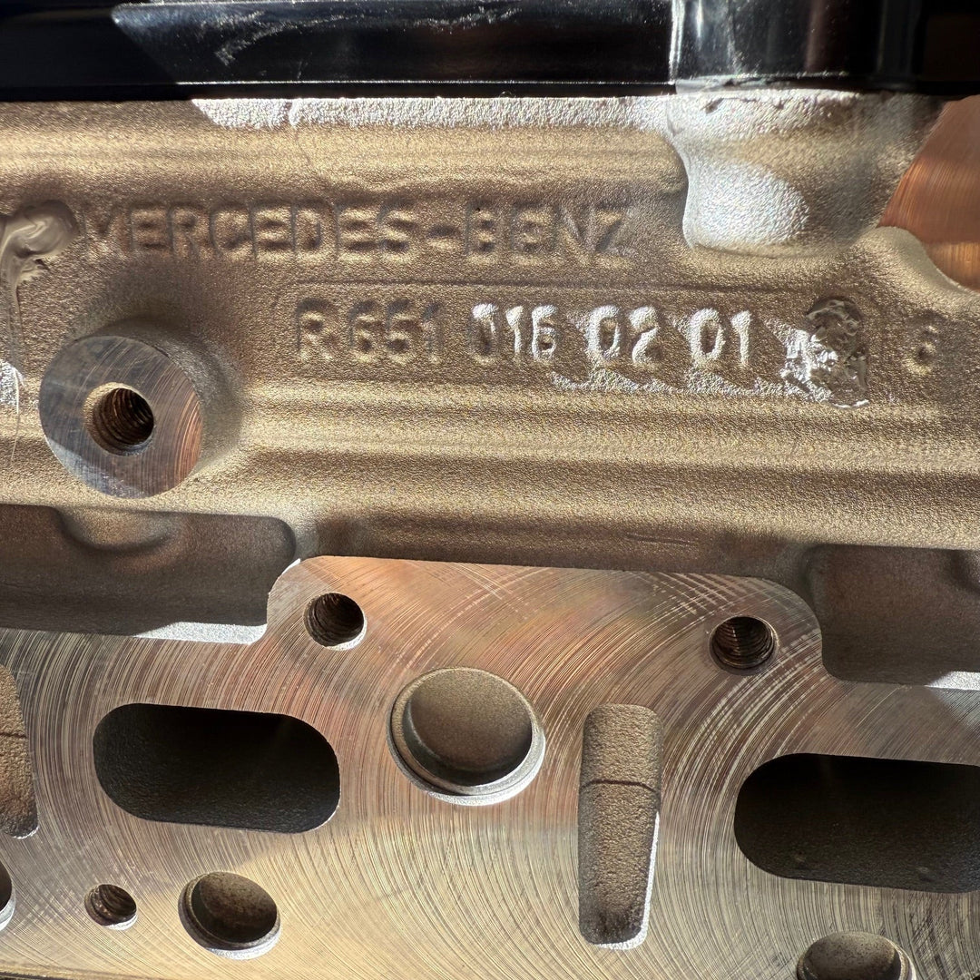 Motor diésel Mercedes Sprinter de 2015 de 2.1L y 4 cilindros ...
