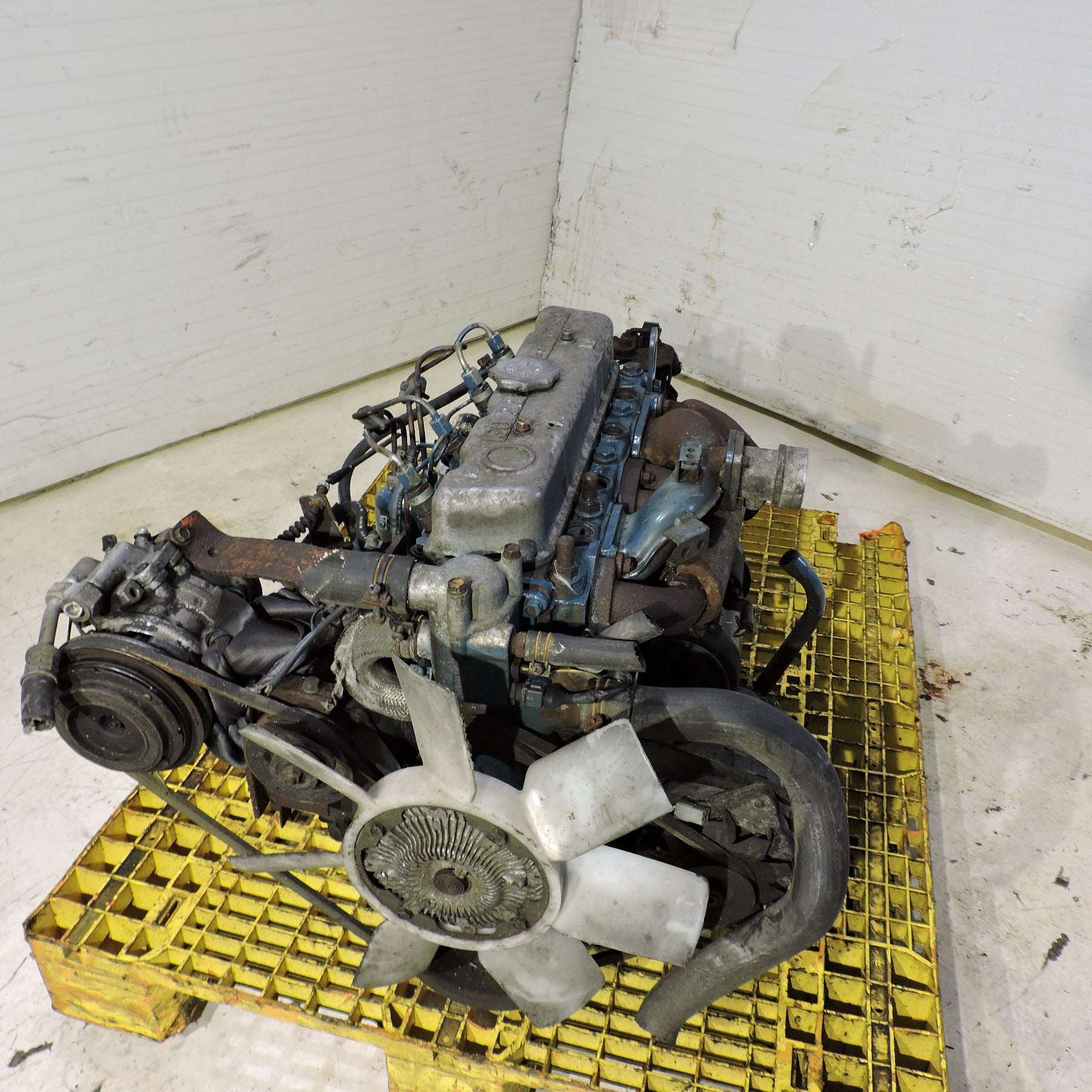 Motor diesel Nissan 3.2l 4wd y cambio de transmisión automática 102 QD32 –  JDM Engine Zone