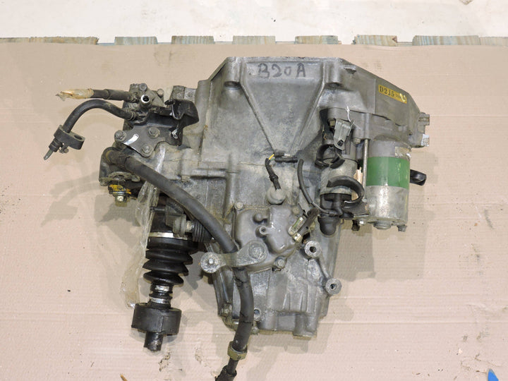 Honda Prelude 1988-1989 JDM Manual Transmission - D2j5 Motor Vehicle Transmission & Drivetrain Parts JDM Engine Zone   