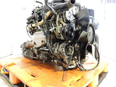 Infiniti G35 2003-2004 2.5L V6 JDM Replacement Engine For 3.5L - VQ25DE Infinity G35 engine JDM Engine Zone   