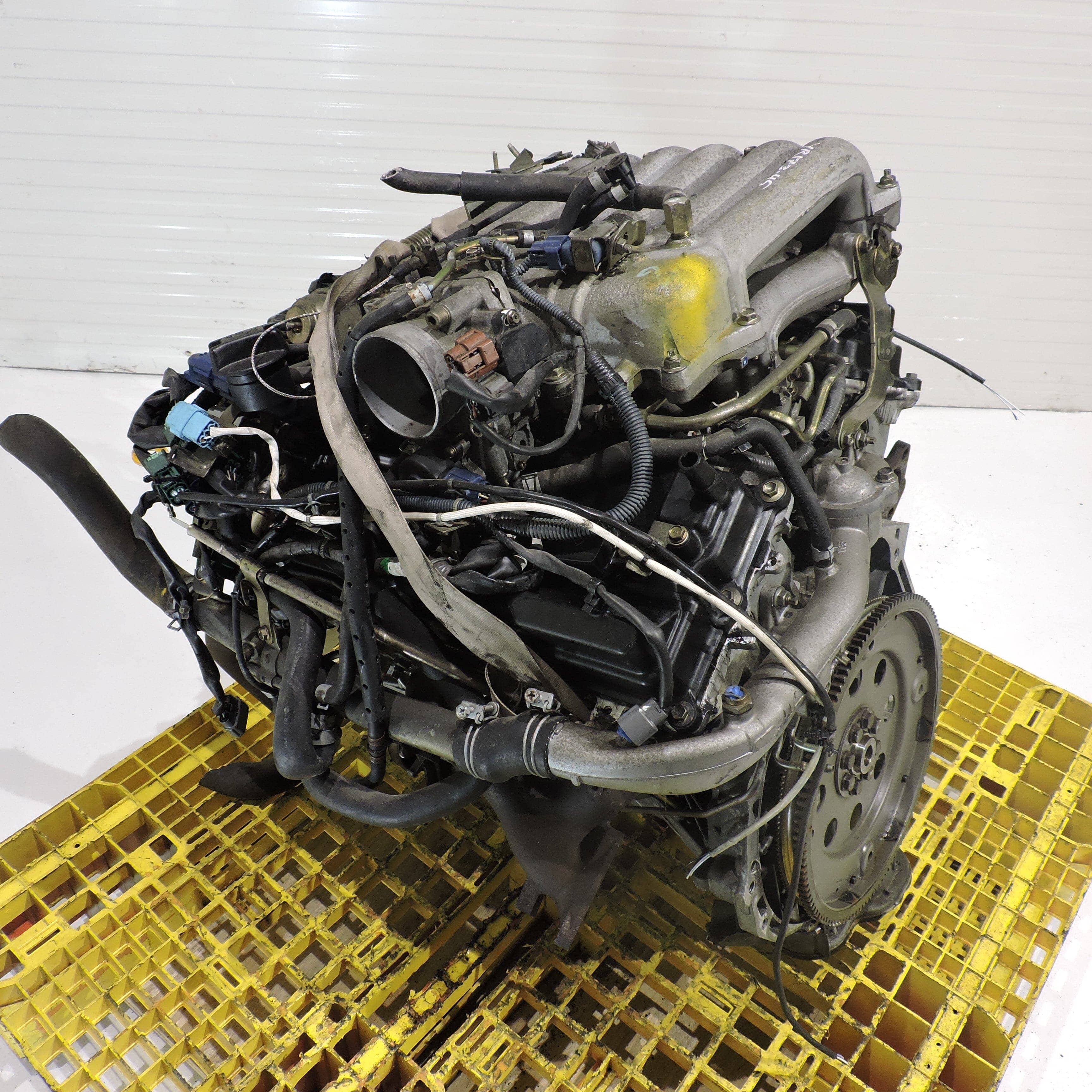 プロッター2002 2002 FORD THUNDERBIRD ENGINE MOTOR 3.9 NO CORE CHARGE